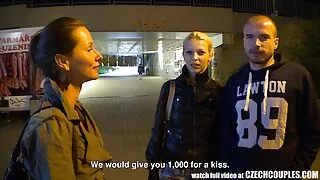 Petite ibenholt jente er pornografi seks jævla hennes elsker - 2022-12-09 02:39:41