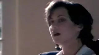 Mørkhåret lespe sex jente i rødt hadde sex - 2022-12-03 06:24:15
